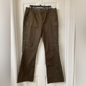 Laurie Felt Los Angeles - Power Silky Book Cut Jeans - Size Large - NWT!